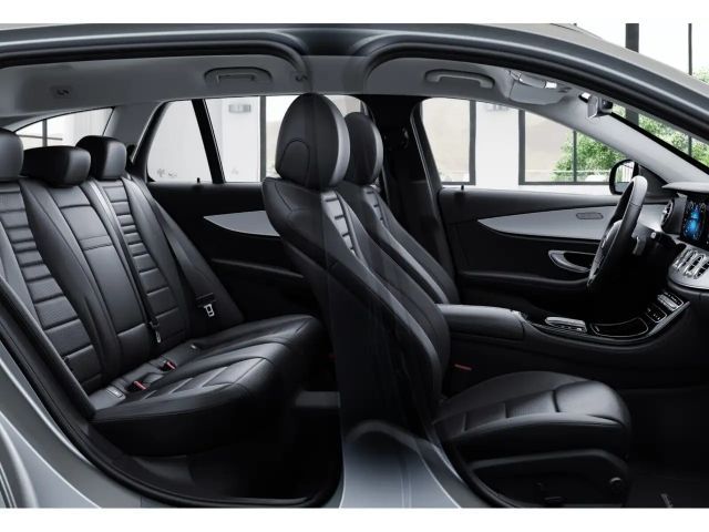 Mercedes-Benz E 220 AVANTGARDE E 220 d Estate