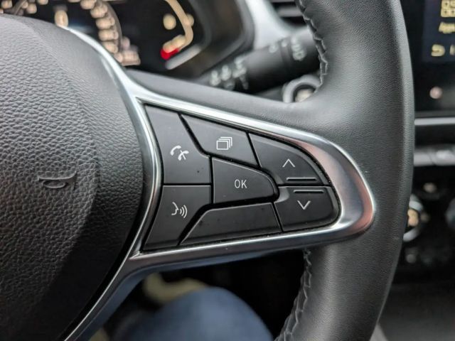 Renault Captur TCe 140 Techno