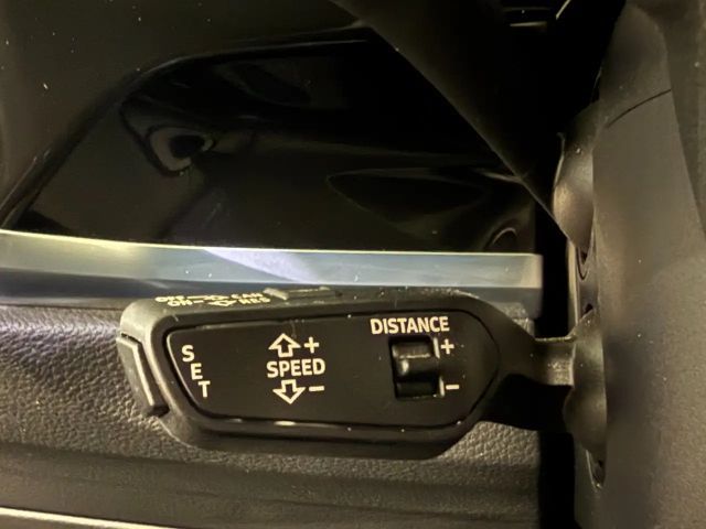 Audi Q3 35 TDI S-Tronic