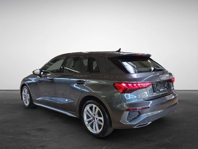 Audi A3 30 TDI S-Line Sedan Sportback