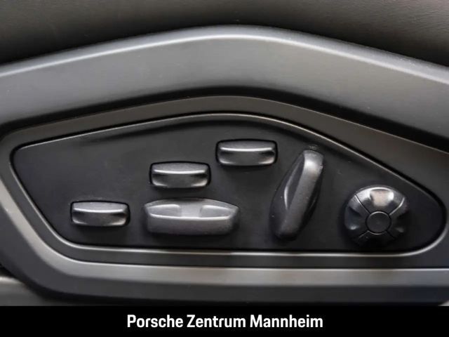 Porsche Taycan GTS Sport Turismo