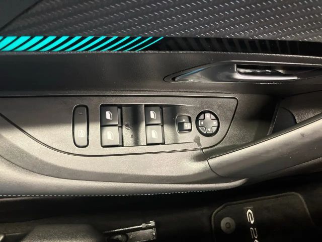 Peugeot E-2008 Allure Pack