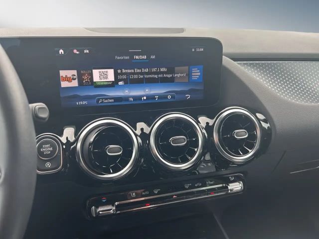 Mercedes-Benz B 180 Progressive