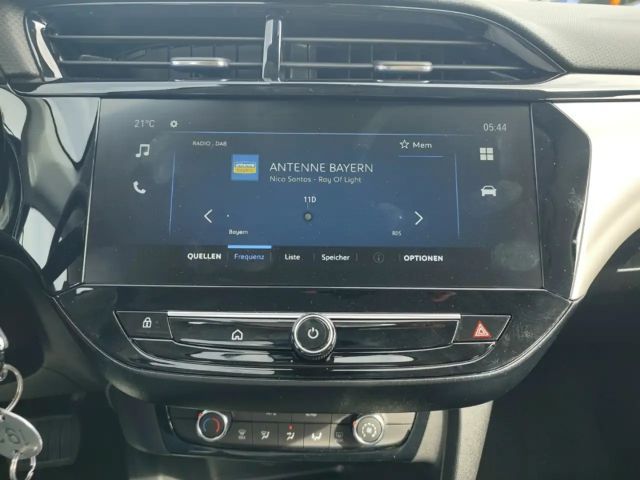 Opel Corsa -F NAVI AUTOM Klima PDC FSE R USB BT Tempo