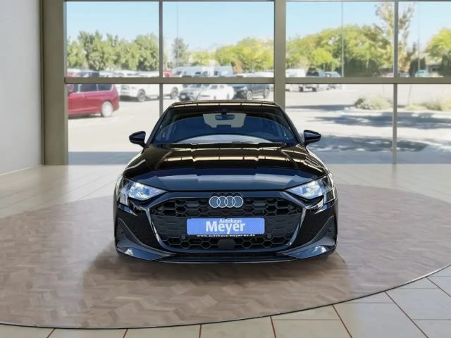 Audi A3 35 TFSI Sedan Sportback