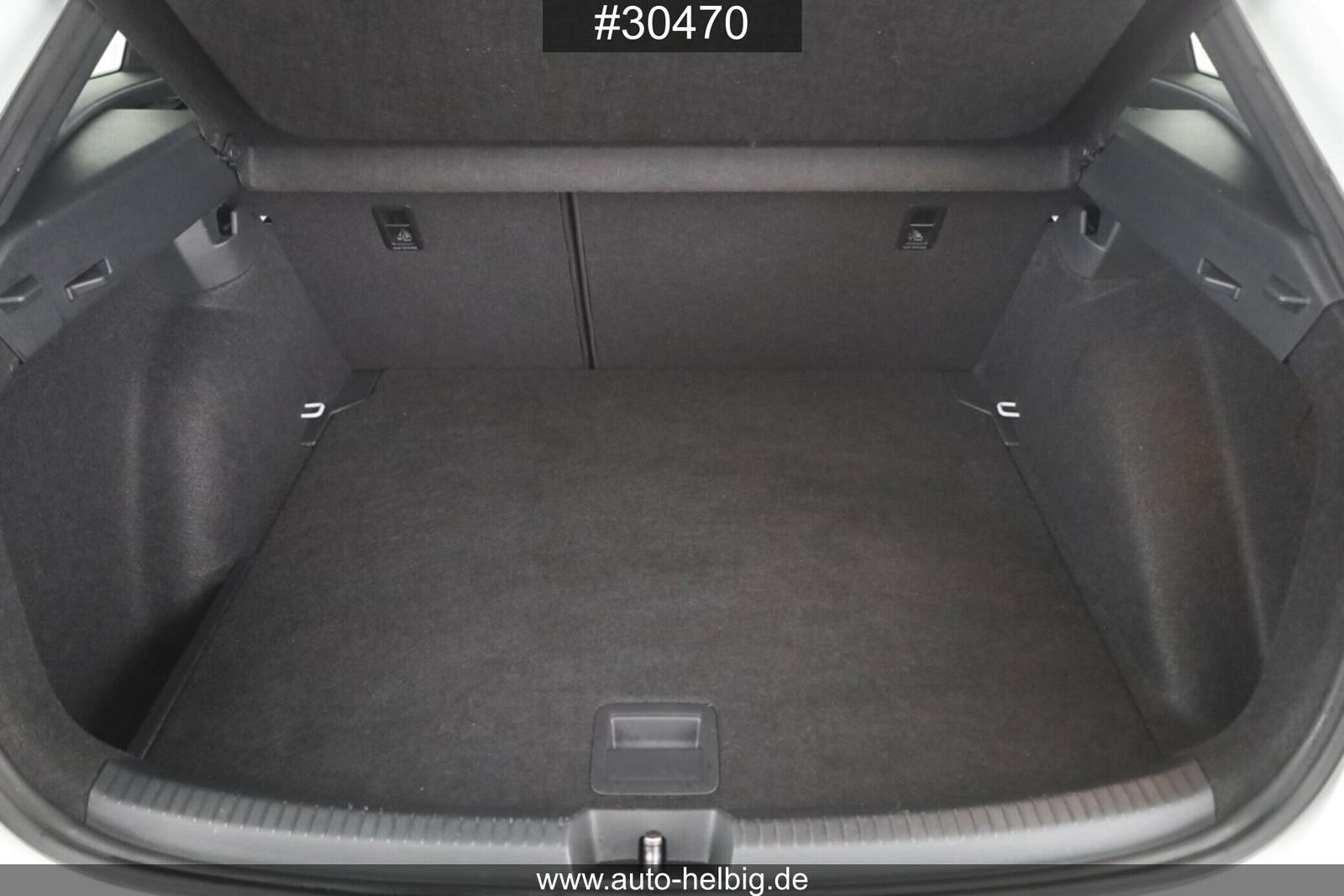 Volkswagen Taigo 1.5 TSI R-Line