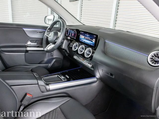 Mercedes-Benz GLA 220 4MATIC GLA 220 d