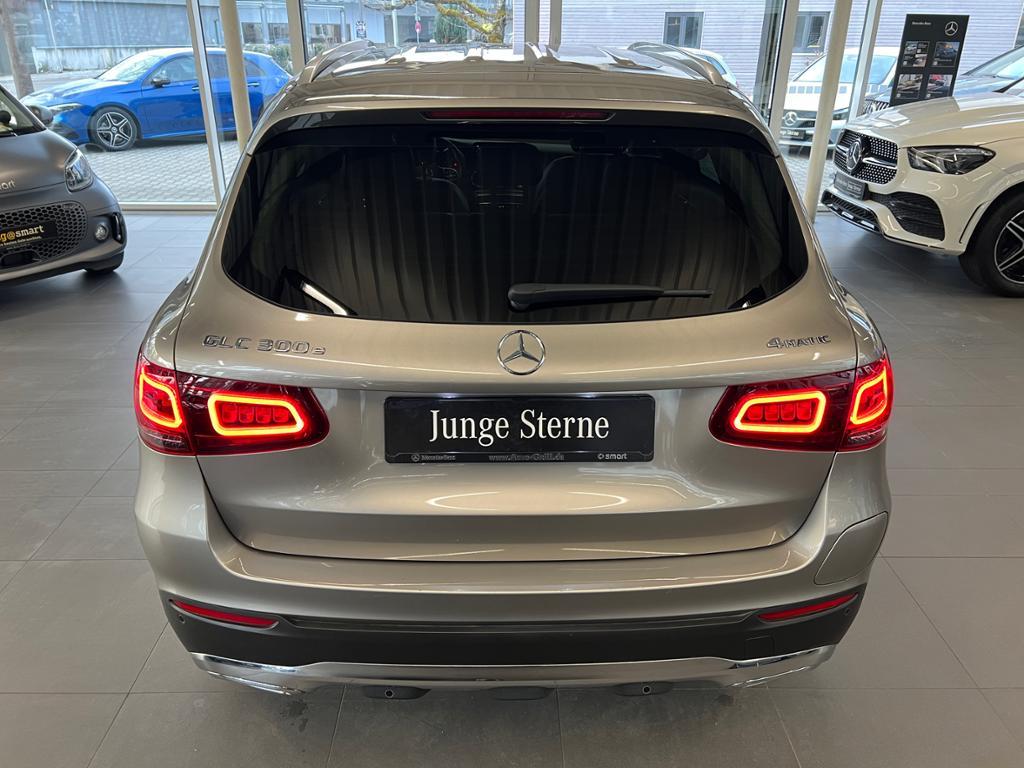 Mercedes-Benz GLC 300 4MATIC GLC 300 e