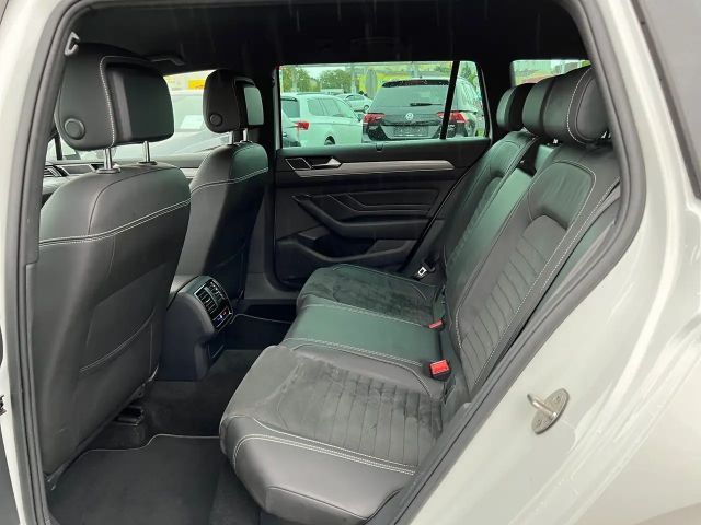 Volkswagen Passat DSG GTE Variant