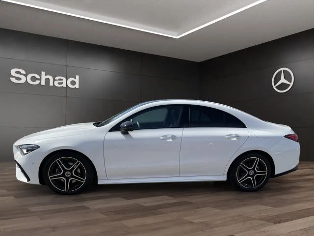 Mercedes-Benz CLA 180 AMG Line Coupé
