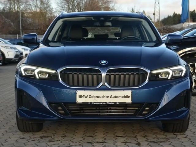 BMW 320 320e xDrive
