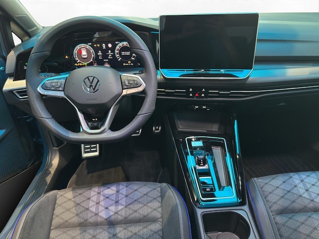 Volkswagen Golf 1.5 eTSI DSG Golf VIII