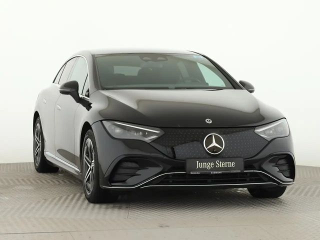 Mercedes-Benz EQE 300 AMG Line Sedan