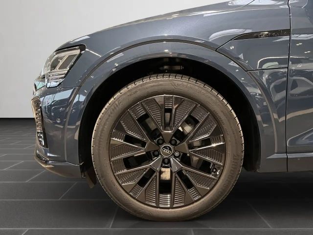 Audi Q8 e-tron 55 Quattro S-Line