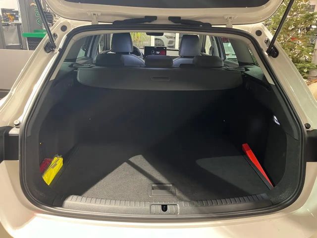 Seat Leon 1.5 eTSI DSG FR-lijn Sportstourer