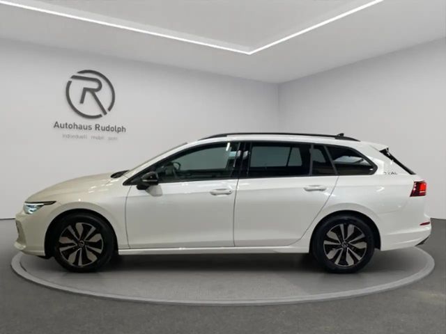 Volkswagen Golf 1.5 eTSI DSG Golf VIII Variant