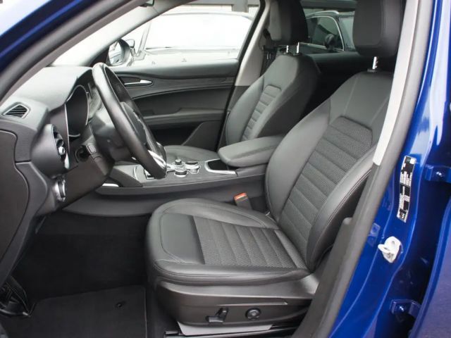 Alfa Romeo Stelvio Q4 Super