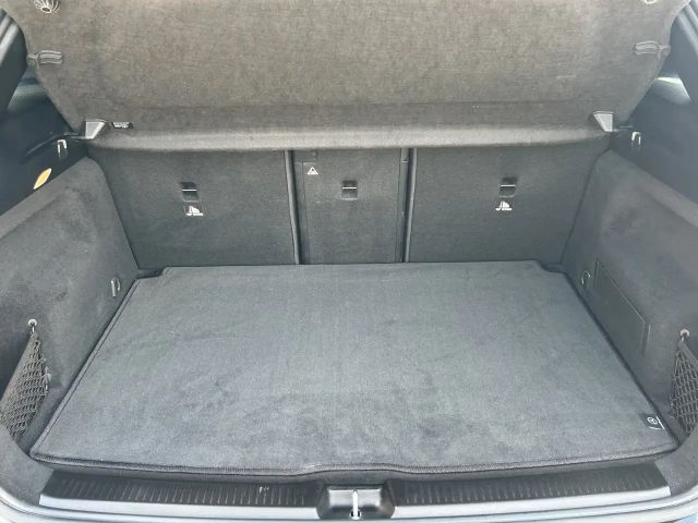 Mercedes-Benz B 200 AMG Line