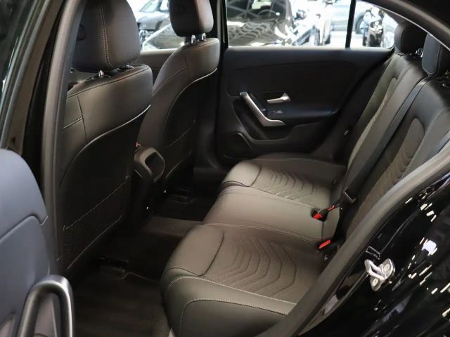 Mercedes-Benz A 180 Progressive