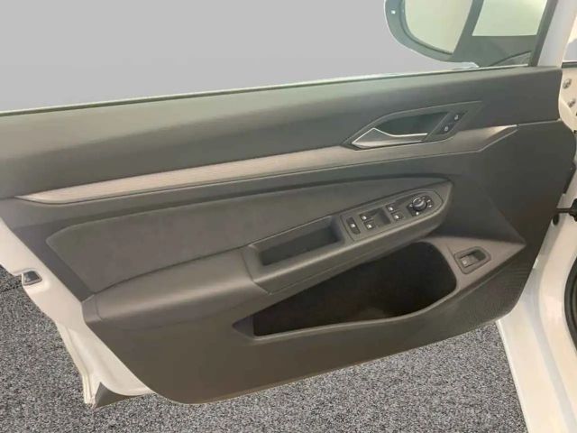 Volkswagen Golf Style eHybrid