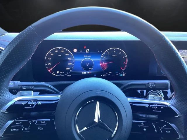 Mercedes-Benz CLA 200 AMG Line Shooting Brake