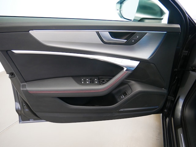 Audi S6 Avant Quattro