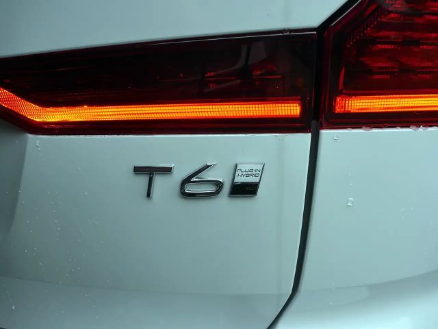 Volvo XC60 AWD Dark Plus Recharge T6