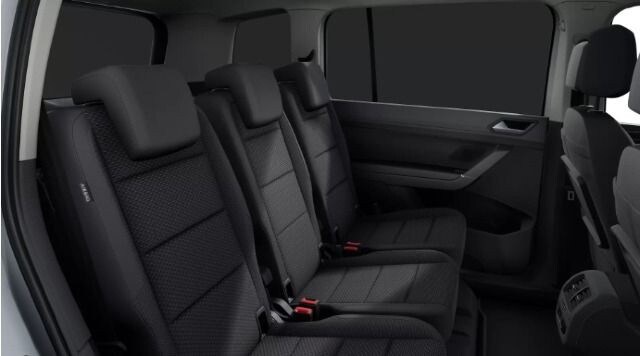 Volkswagen Touran 1.5 TSI DSG IQ.Drive R-Line