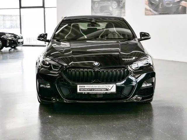 BMW 220 220i Coupé M-Sport