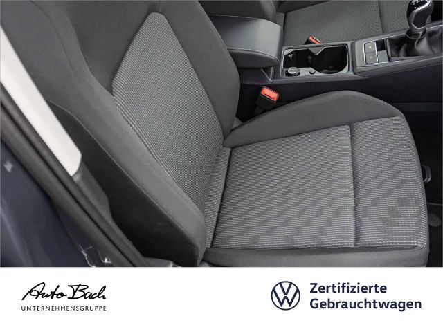 Volkswagen Golf 1.5 TSI Golf VIII