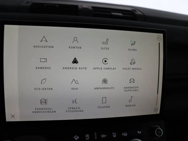 Land Rover Defender 110 Dynamic SE