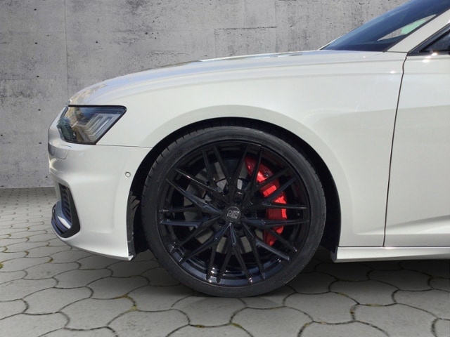 Audi S6 Avant Quattro