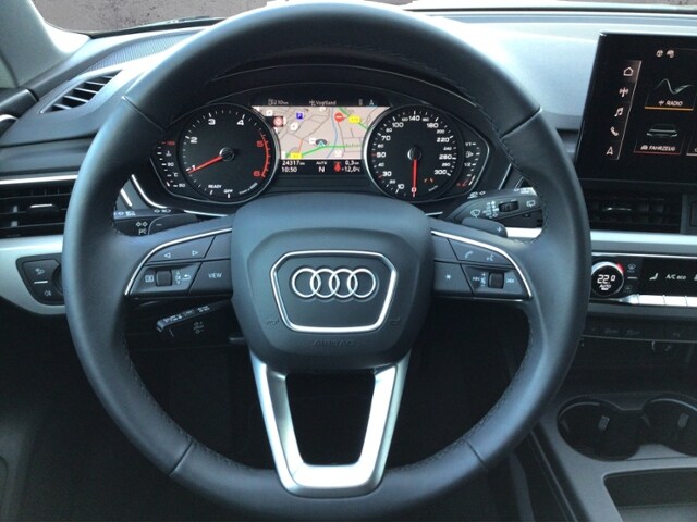 Audi A4 40 TDI Avant Quattro S-Line S-Tronic