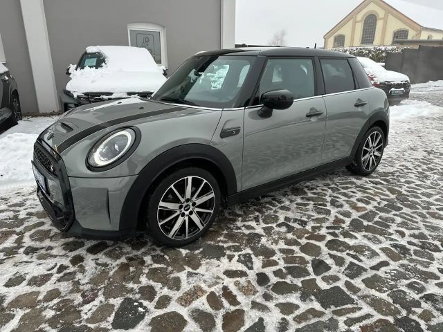 MINI Cooper S 5-deurs