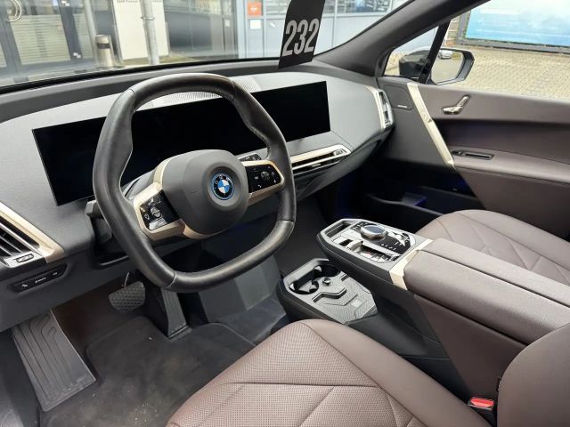 BMW iX xDrive40