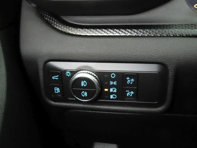 Ford Explorer Plug in Hybrid ST Line