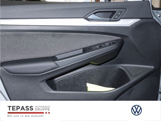 Volkswagen Golf 1.5 eTSI