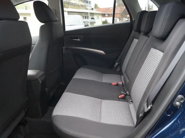 Suzuki S-Cross AllGrip Hybrid