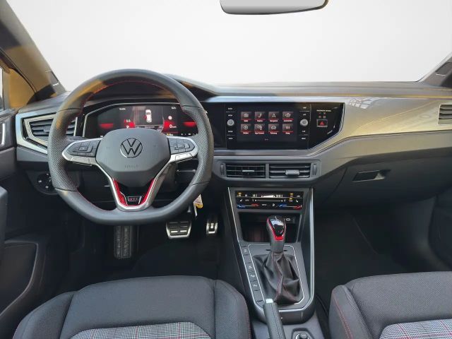 Volkswagen Polo 2.0 TSI DSG GTI