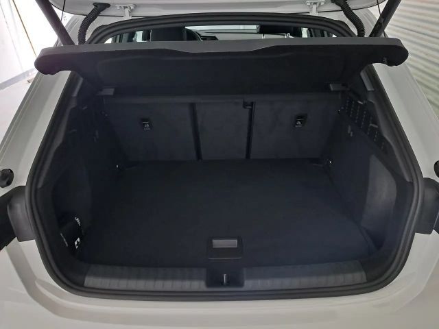 Audi A3 30 TFSI Sedan