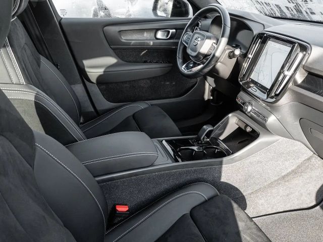 Volvo C40 AWD Plus Recharge Twin Engine