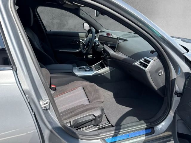 BMW 320 320i M-Sport Touring