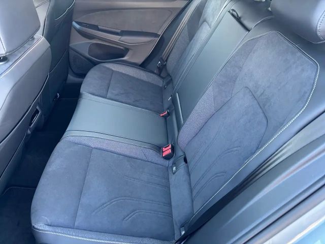 Volkswagen Golf Rabbit TSI