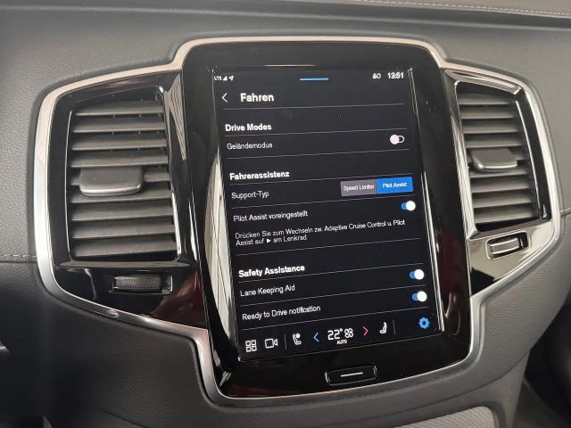 Volvo XC90 AWD Dark Plus