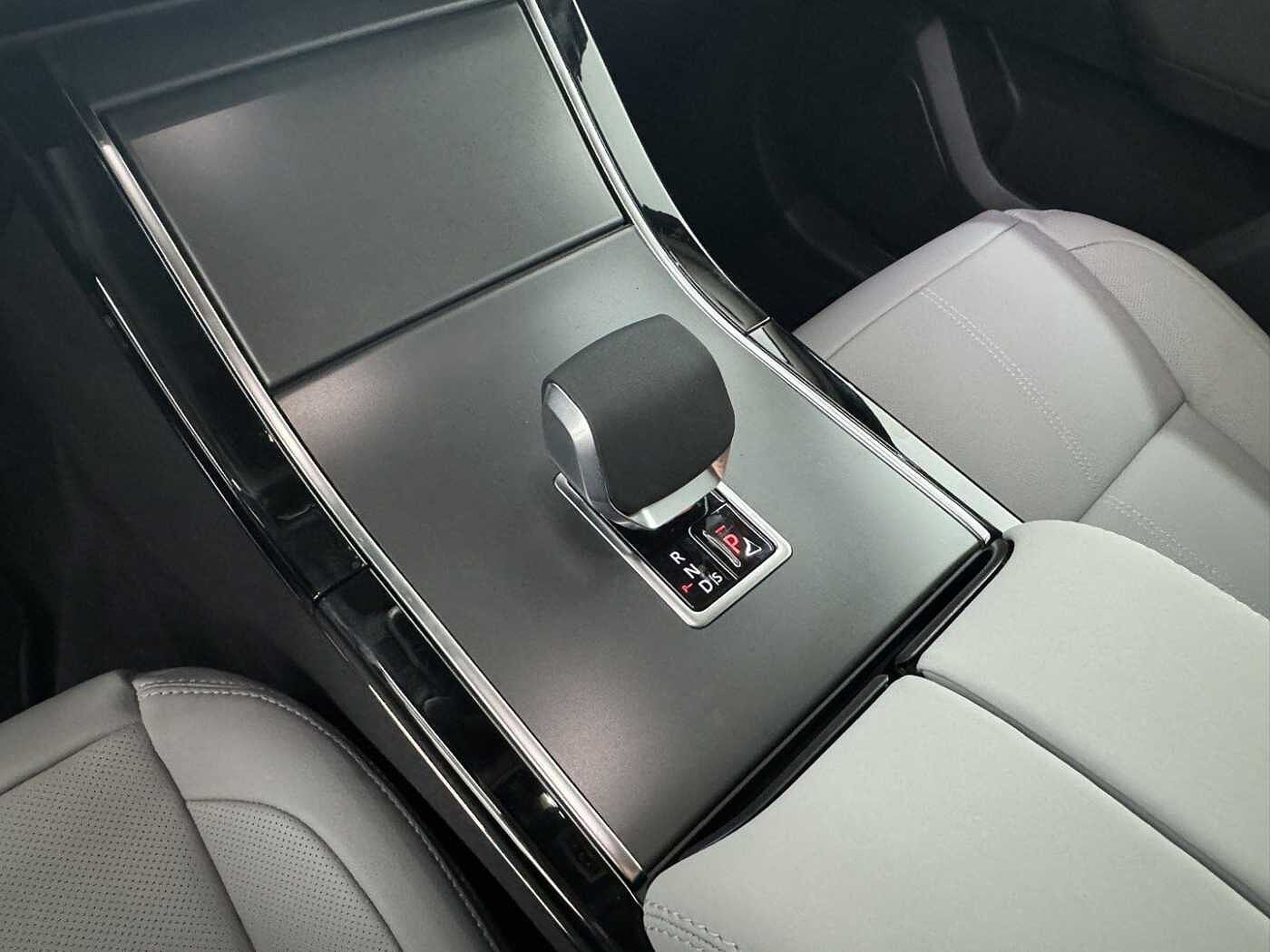Land Rover Range Rover Velar Dynamic SE
