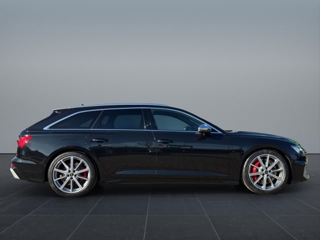 Audi S6 Avant Quattro