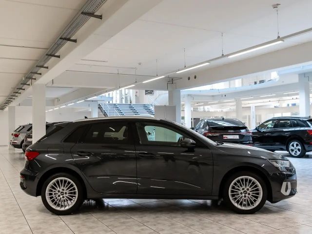 Audi Q2 35 TFSI S-Line S-Tronic