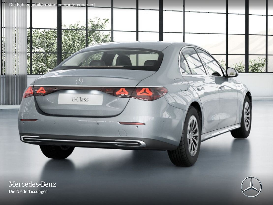 Mercedes-Benz E 200 Sedan