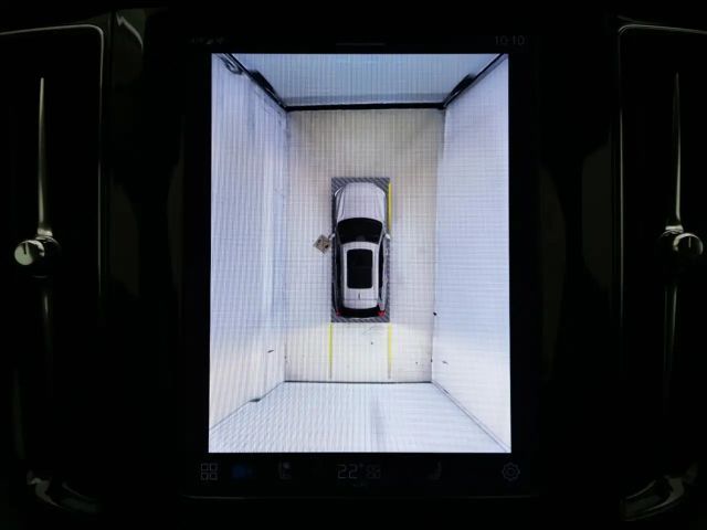 Volvo XC60 AWD Dark Plus