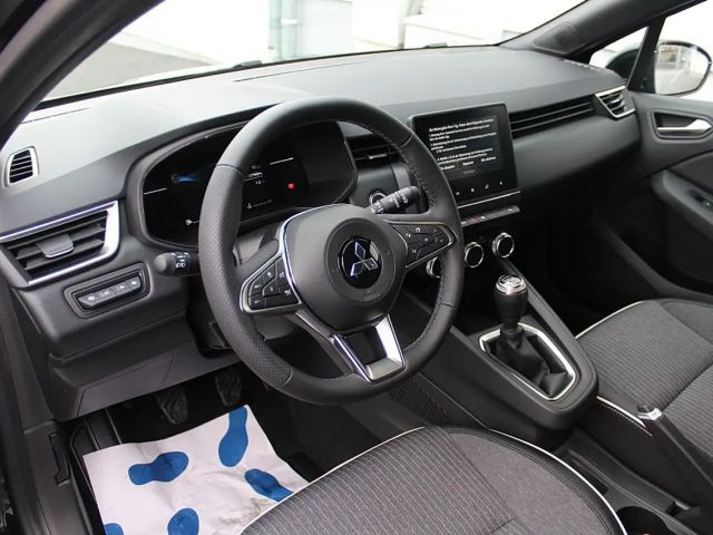 Mitsubishi Colt Intense